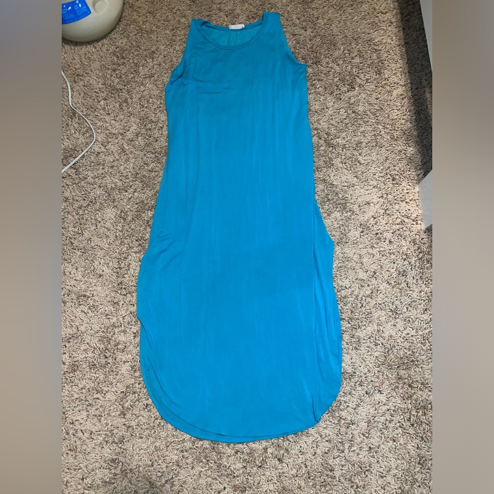 Zenana large floor length sleeveless dress slits to knees curved hem